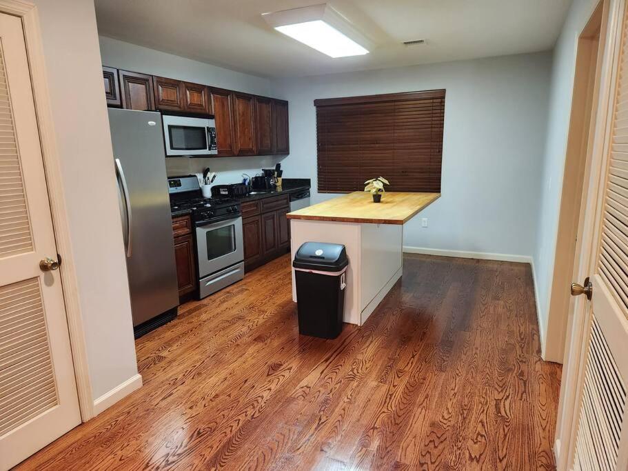 Luxury 2 Bed Apt, Mins To Nyc! 联城 外观 照片