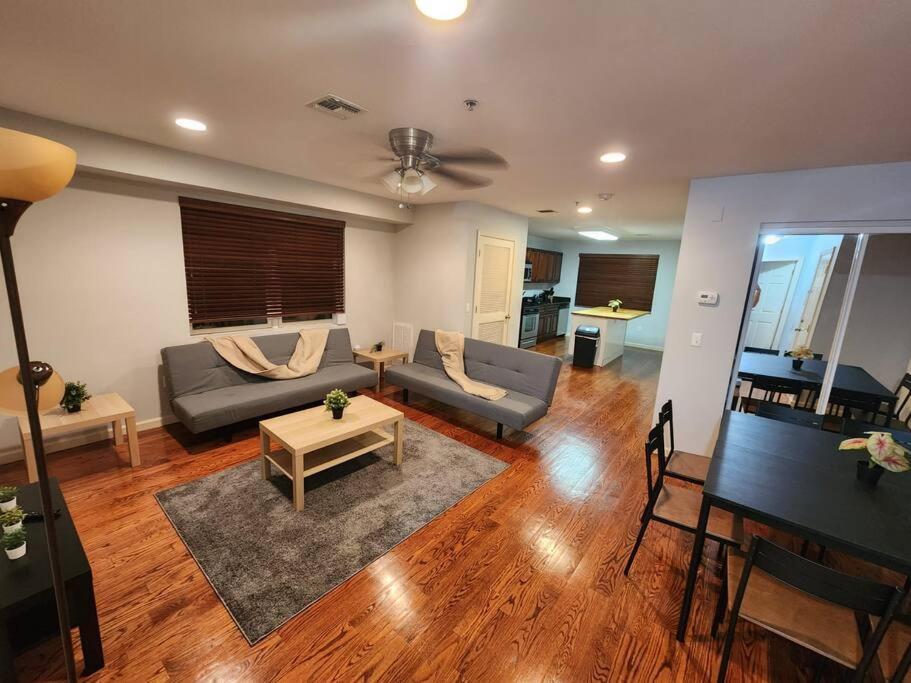 Luxury 2 Bed Apt, Mins To Nyc! 联城 外观 照片